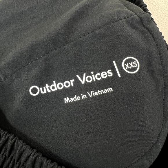 Outdoor Voices RecTrek 4 Inch Short Outdoor Ripstop Pockets Drawstring Waistband - Picture 8 of 10